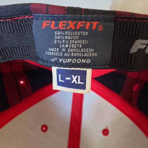 Flexfit Fullback Plaid Cap - Picture 5 of 5